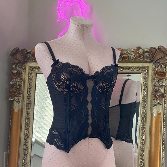 Victoria's Secret Tops - Y2k Chantal Thomass for Victoria Secrect 2005 Vintage Corset Top Size 34C Black